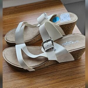 Annie Comfort Wedge Sandals with Buckle Off White Size 10W